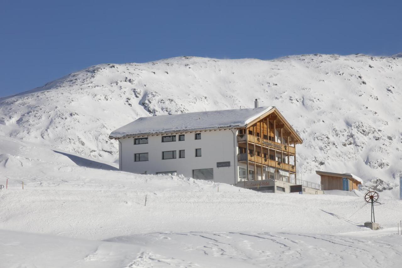 Hotel Avers Am Bach Eksteriør billede