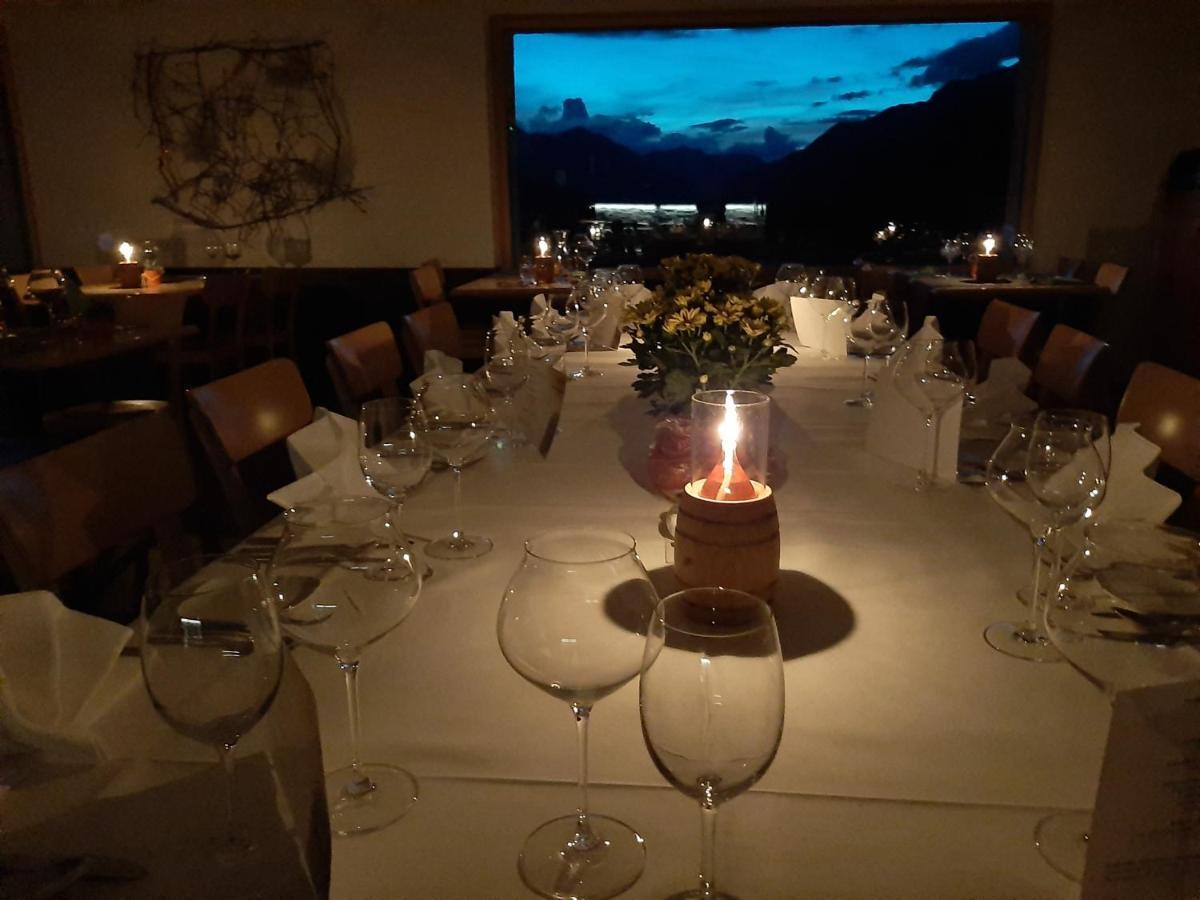 Hotel Avers Am Bach Eksteriør billede